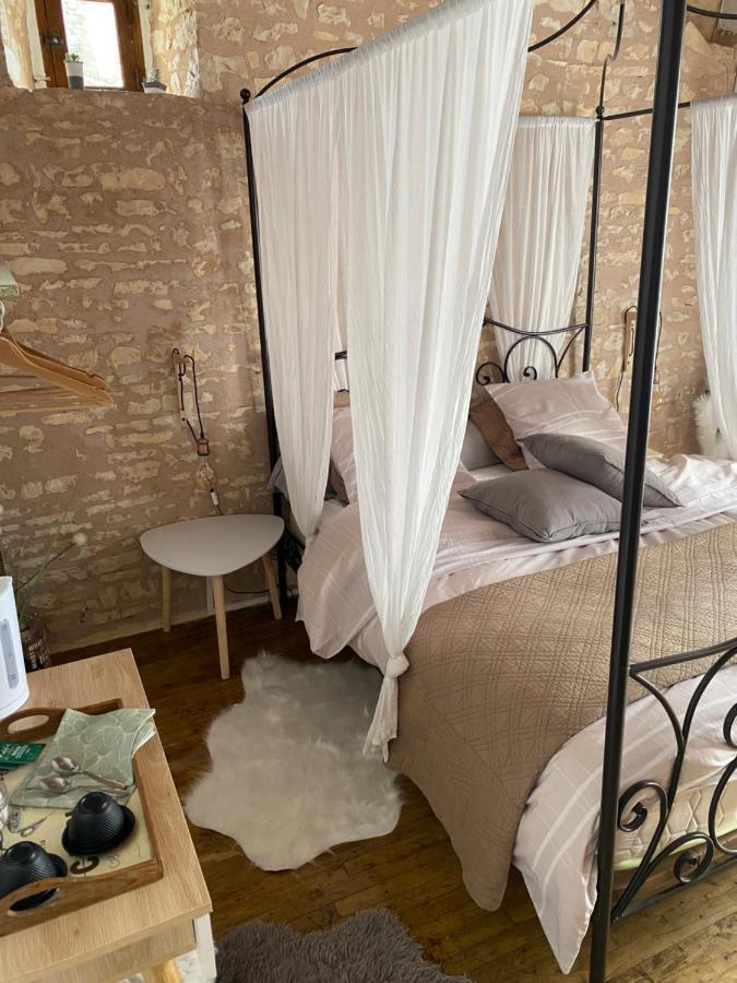 La Maison Du Commandeur Maine-de-Boixe Zewnętrze zdjęcie
